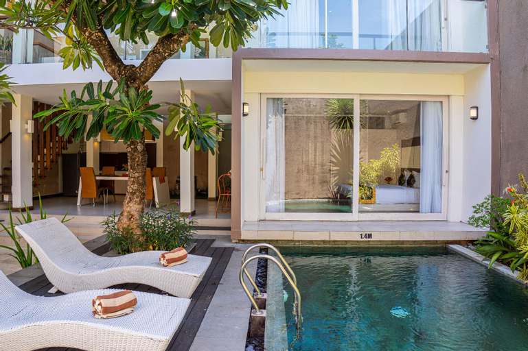 Swimming Pool 1