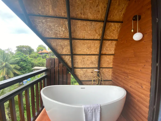 Bathroom 3, Phumala Lanta Seaview Resort, Ko Lanta