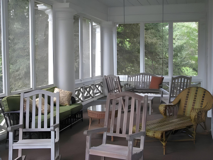 Others 3, Duke Mansion, Mecklenburg