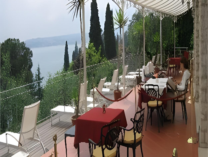 Food & Drinks 5, Hotel Villa Florida & Suite Apartments, Brescia
