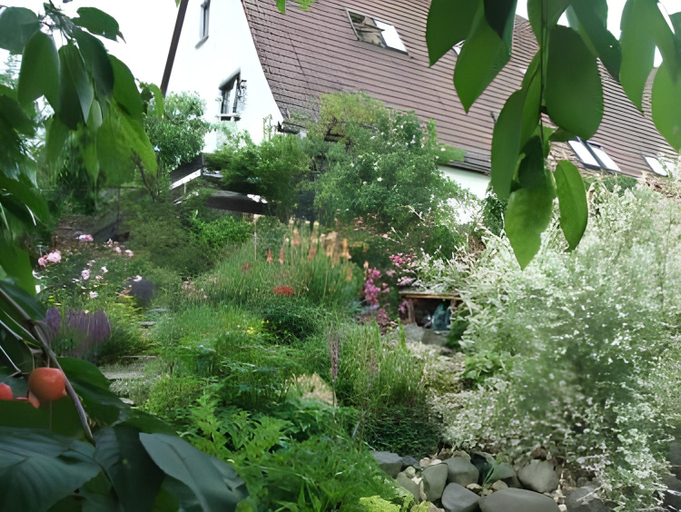 Garden 5, Pension Am Kirschberg, Sächsische Schweiz-Osterzgebirge
