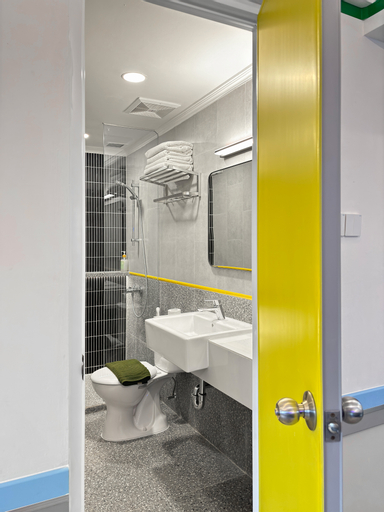 Bathroom 6