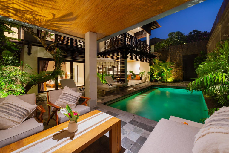 Swimming Pool 12
