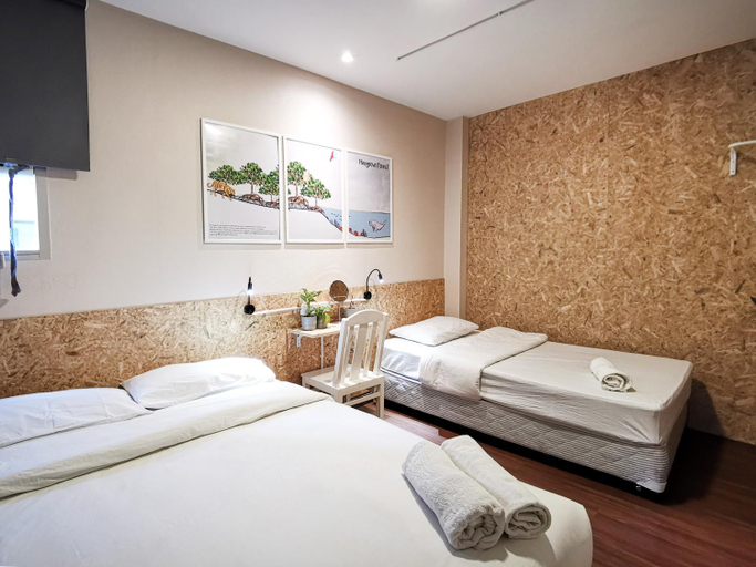 Bedroom 18