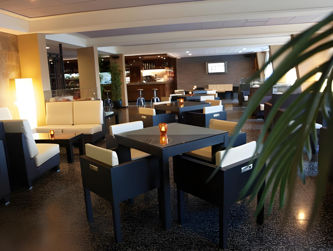 Food & Drinks 5, Hotel Checkin Flamingo, Girona