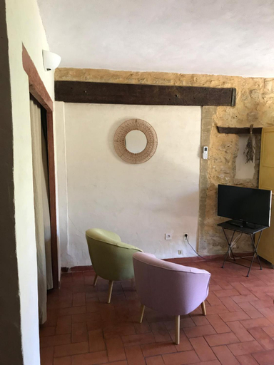 Others 3, Chambre Thym Mas Bel Esperance, Gard