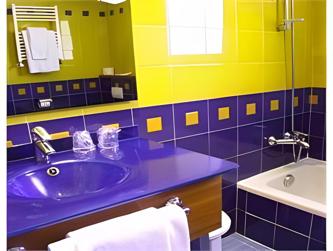 Bathroom 5, RH Victoria, Alicante
