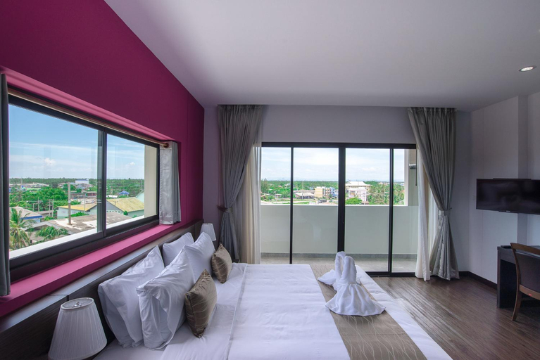 Bedroom 3, Coco View Hotel, Muang Samut Songkhram