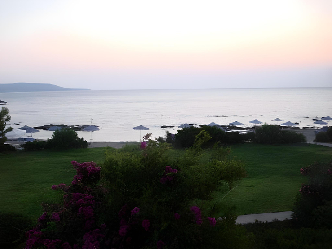 Others 5, Elpida Beach Studios, South Aegean