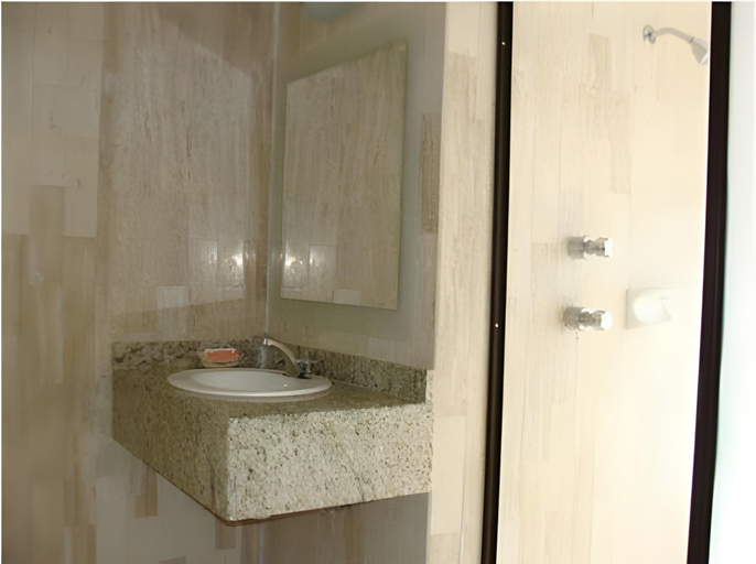 Bathroom 4, Hotel Dali Plaza Ejecutivo, Guadalajara