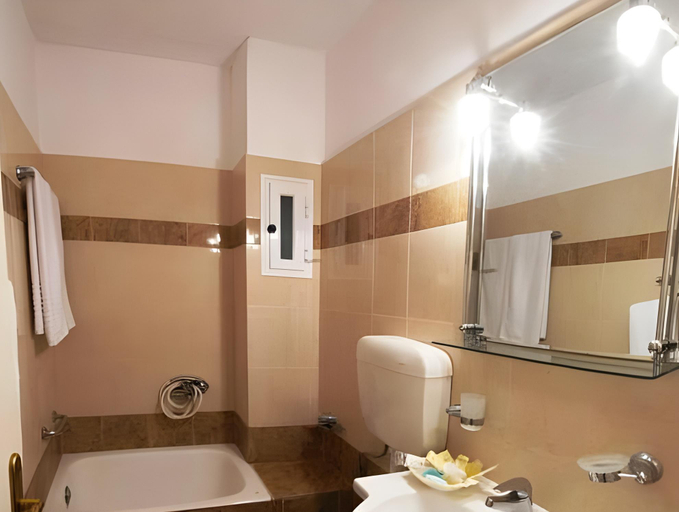 Bathroom 3, Hotel Marily, West Greece