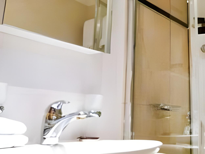 Bathroom 4, Hotel Arte, Maloja