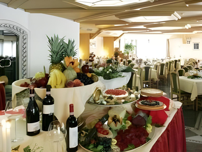 Food & Drinks 5, Hotel Santanton, Sondrio