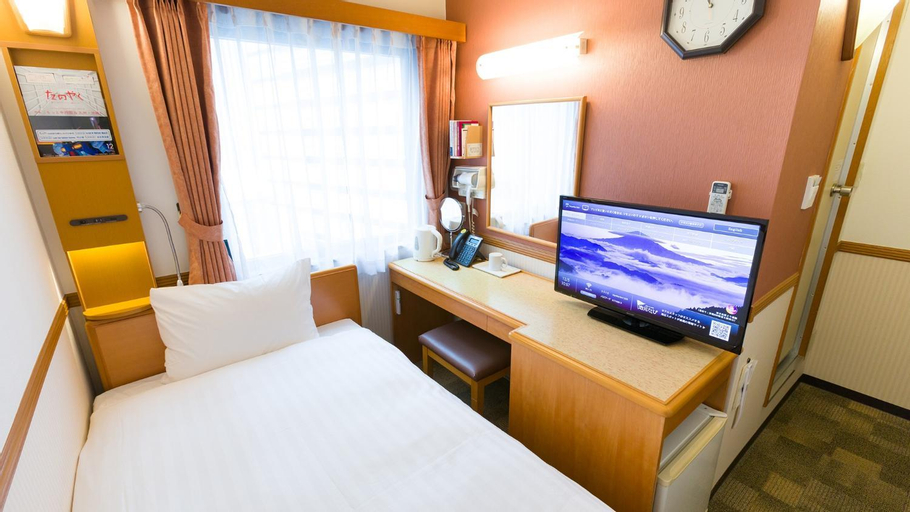 Bedroom 9