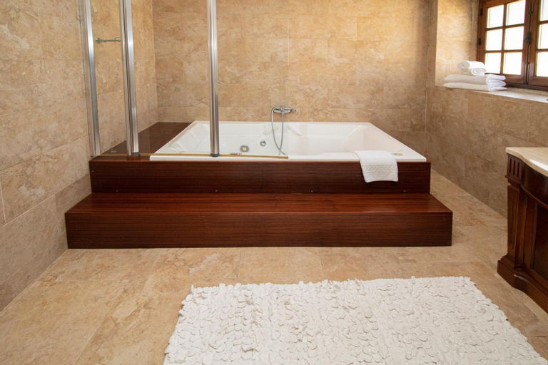 Bedroom 5, VILLA 500, Barcelos