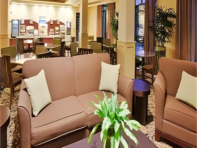 Public Area 3, Holiday Inn Express & Suites ATASCADERO by IHG, San Luis Obispo