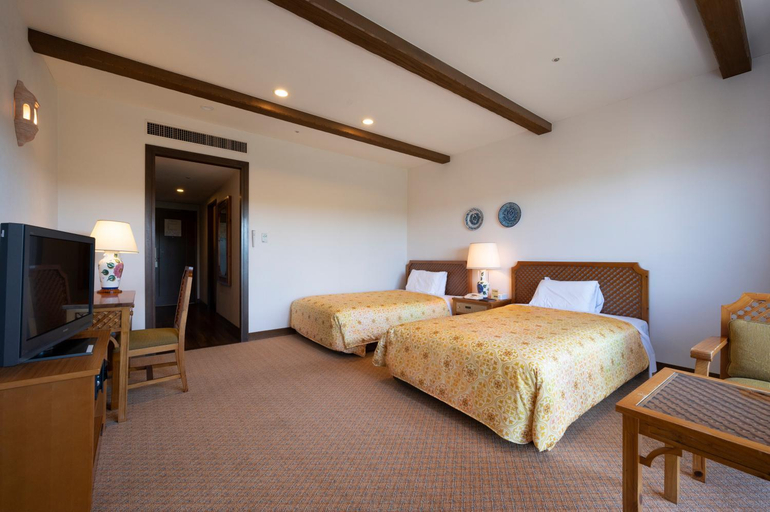Bedroom 3, Shima Spain Mura Hotel, Shima