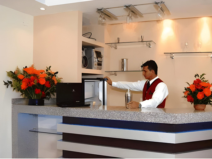 Others 5, Hotel La Sabana, Santafé de Bogotá