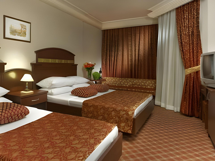 Bedroom 3, Botanik Hotel & Resort, Alanya