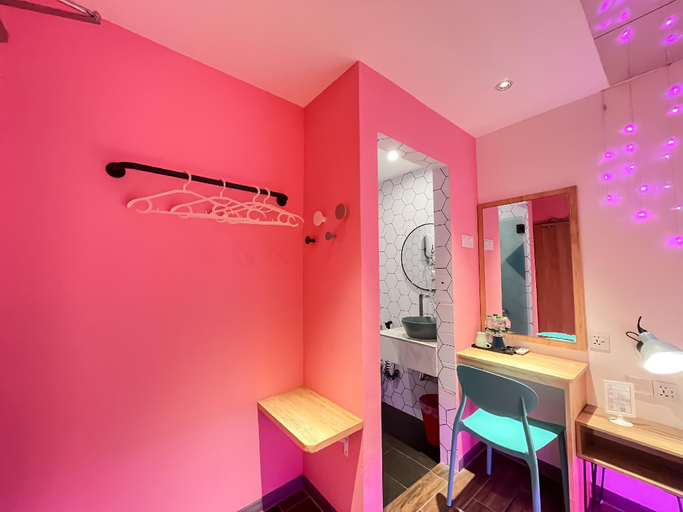 Bathroom 24