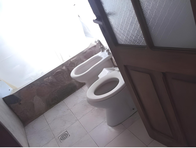 Bathroom 3, Hunab Ku Hostel, Punilla