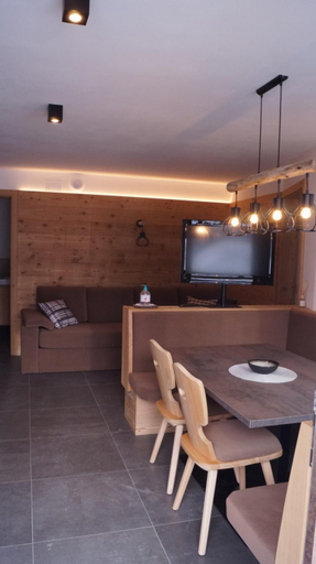 Facilities 3, Apartments Salieta, Bolzano