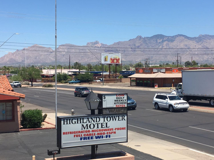 2, Highland Tower Motel, Pima