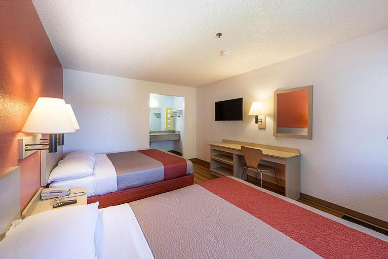 Bedroom 11
