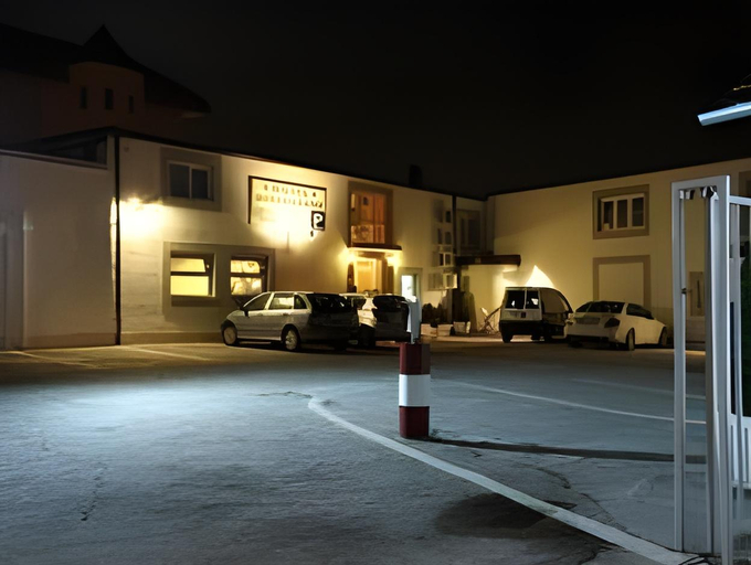 Exterior & Views 2, Hotel Vila Tina, Zagreb