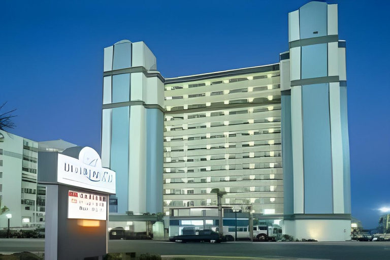 Exterior & Views 1, Boardwalk Beach Resort, Horry
