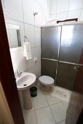 Bathroom 4, Arco Iris Pousada, Cananéia