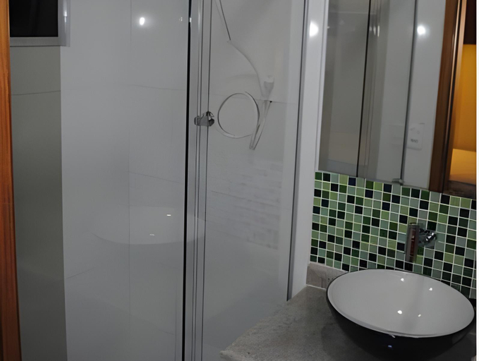 Bathroom 2, Brazilodge All Suites Hostel, São Paulo