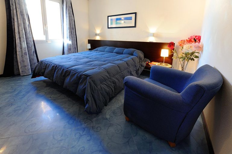 Bedroom 9