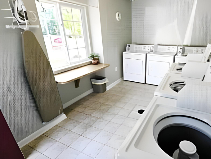 Bathroom 4, Affordable Suites Greenville, Pitt