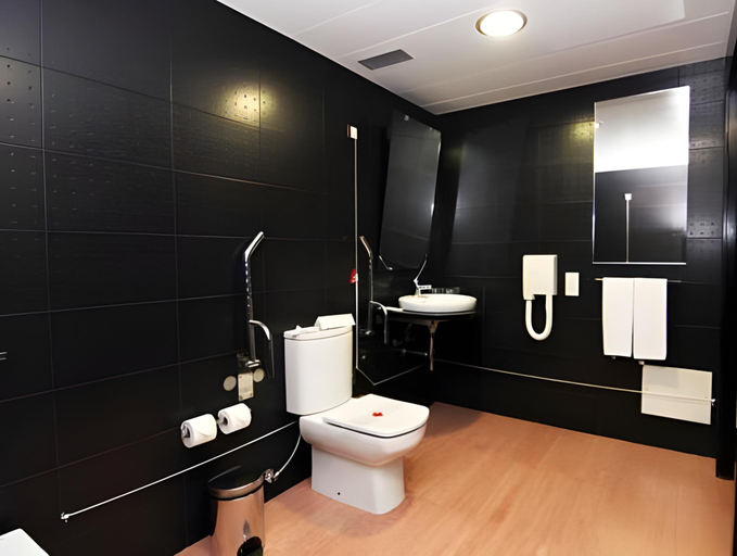 Bathroom 4, Hotel Santo Amaro, Ourém