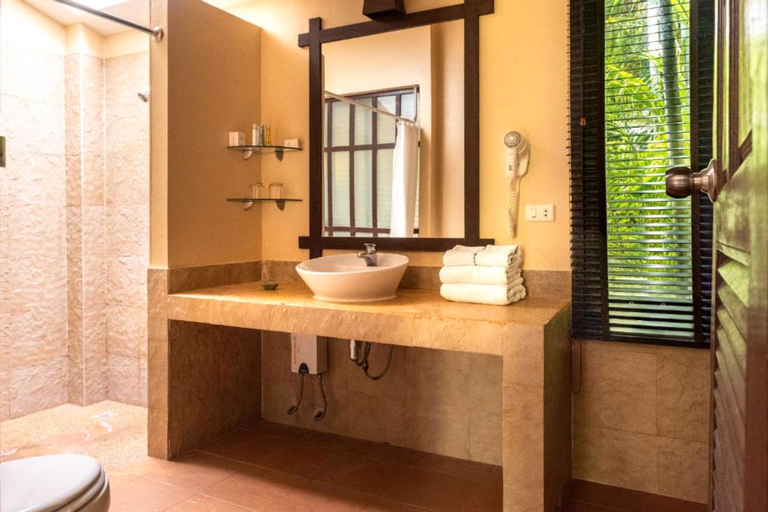 Bathroom 5