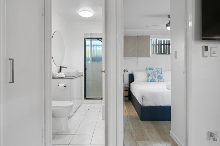 Bedroom 10