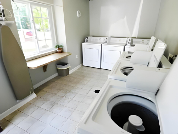 Bathroom 4, Affordable Suites Fredericksburg, Stafford