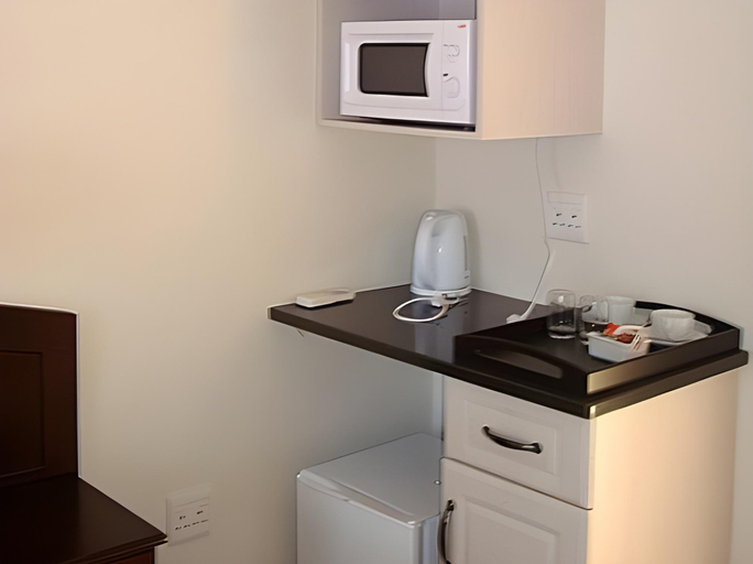 Others 5, Addis Bed and Breakfast, eThekwini