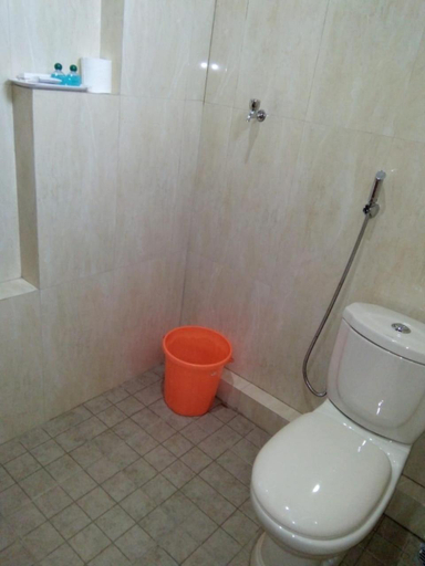 Bathroom 4, Puri Agung Inn, Karangasem
