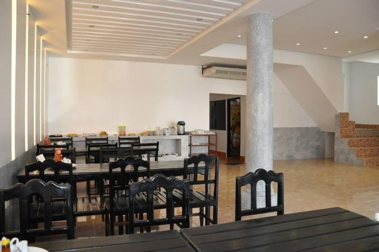 Vang Vieng Rivercube Hotel, Vangvieng