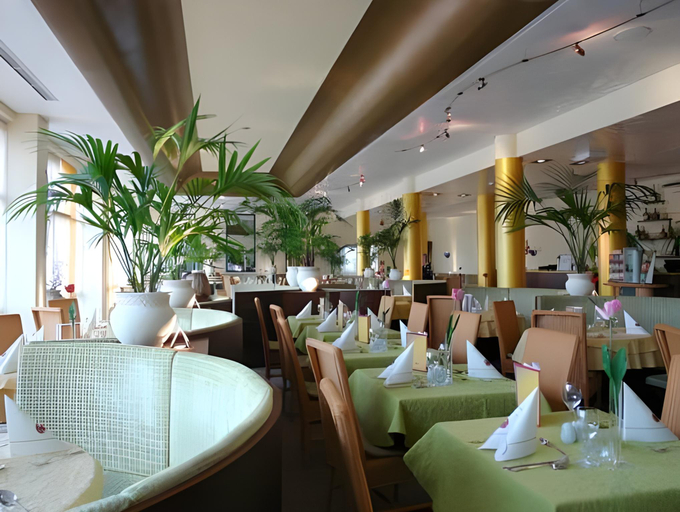 Food & Drinks 2, Kurhotel Pyramide Bad Windsheim, Neustadt an der Aisch-Bad Windsheim