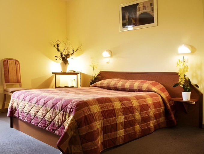 Bedroom 2, The Originals Access, Hôtel Arcole, Nancy Sud, Meurthe-et-Moselle
