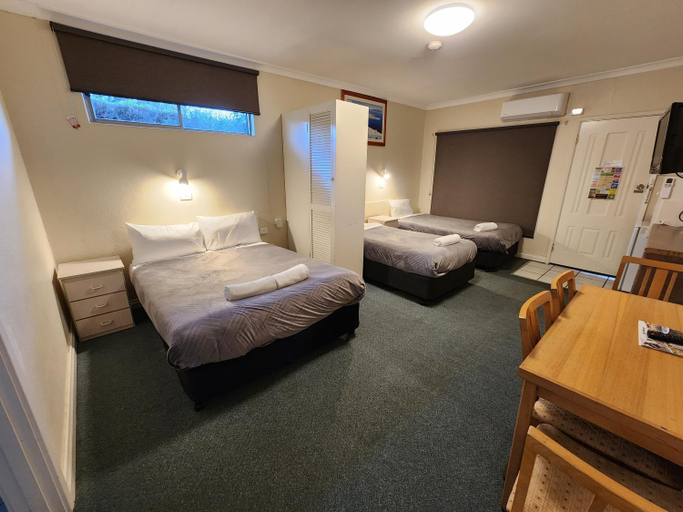 Bedroom 22