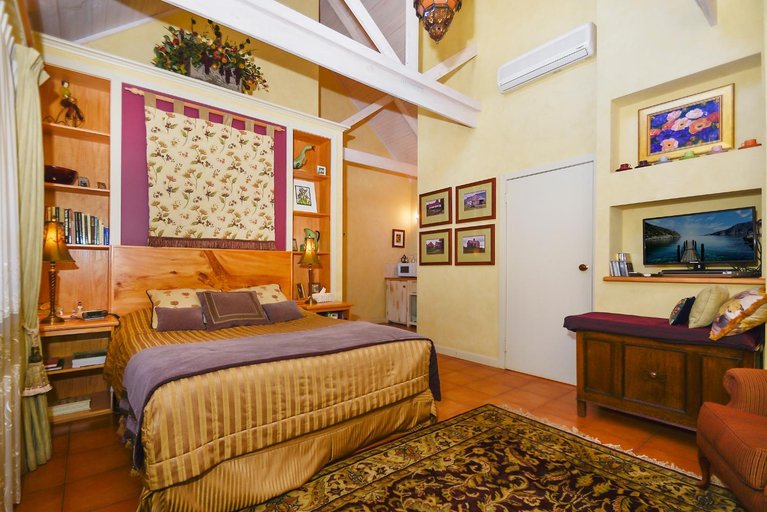 Bedroom 10
