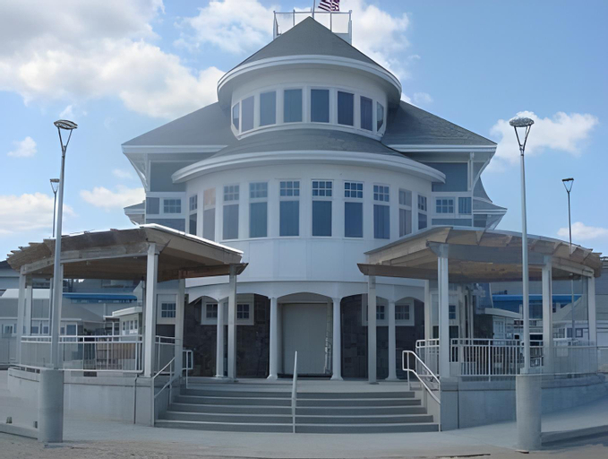 Exterior & Views 2, The Tides Motel, Rockingham