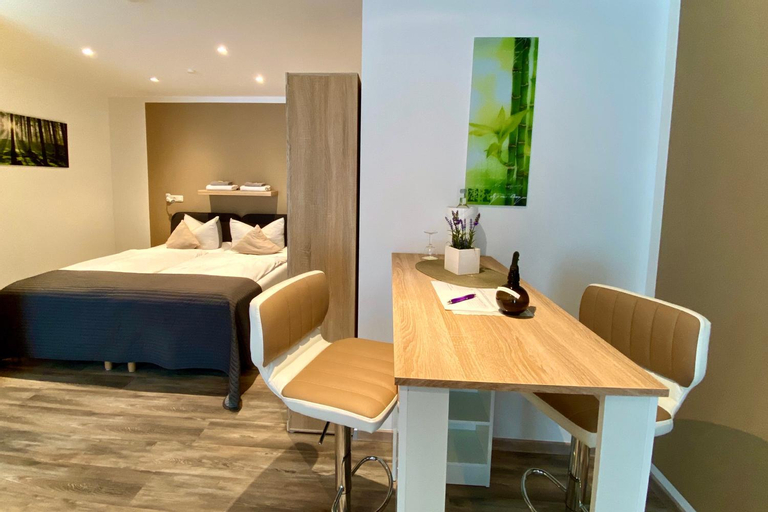 Bedroom 28