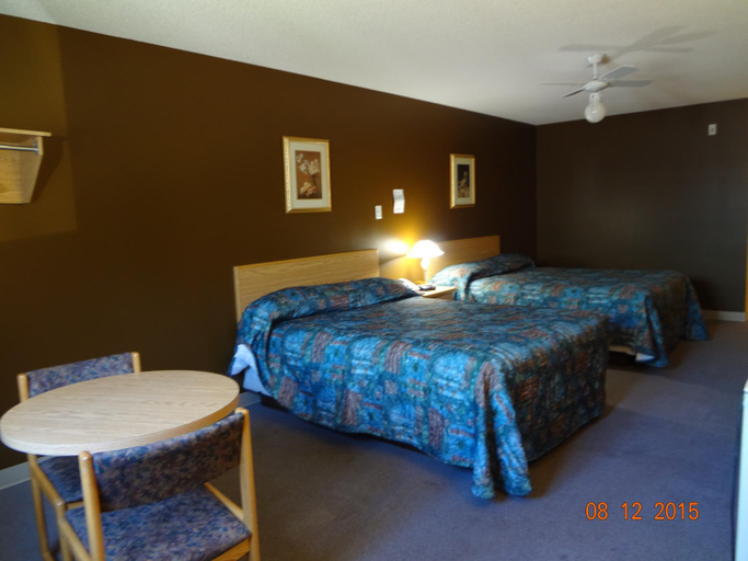 Bedroom, Canadas Best Value Inn Kapuskasing, Cochrane