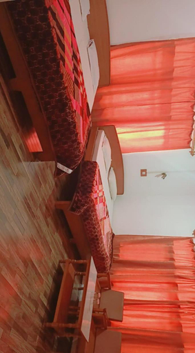 Others 3, Unique guest house, Srinagar