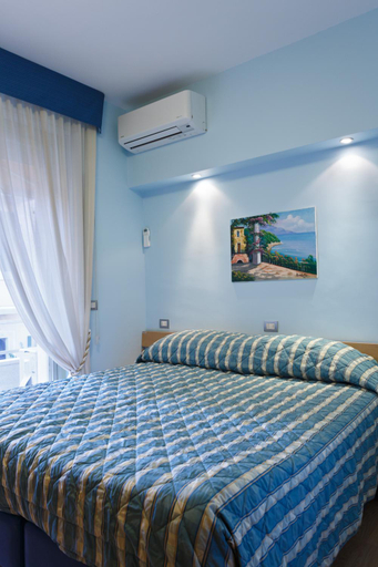 Bedroom 14